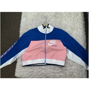 Women’s Nike sportswear cropped track jacket